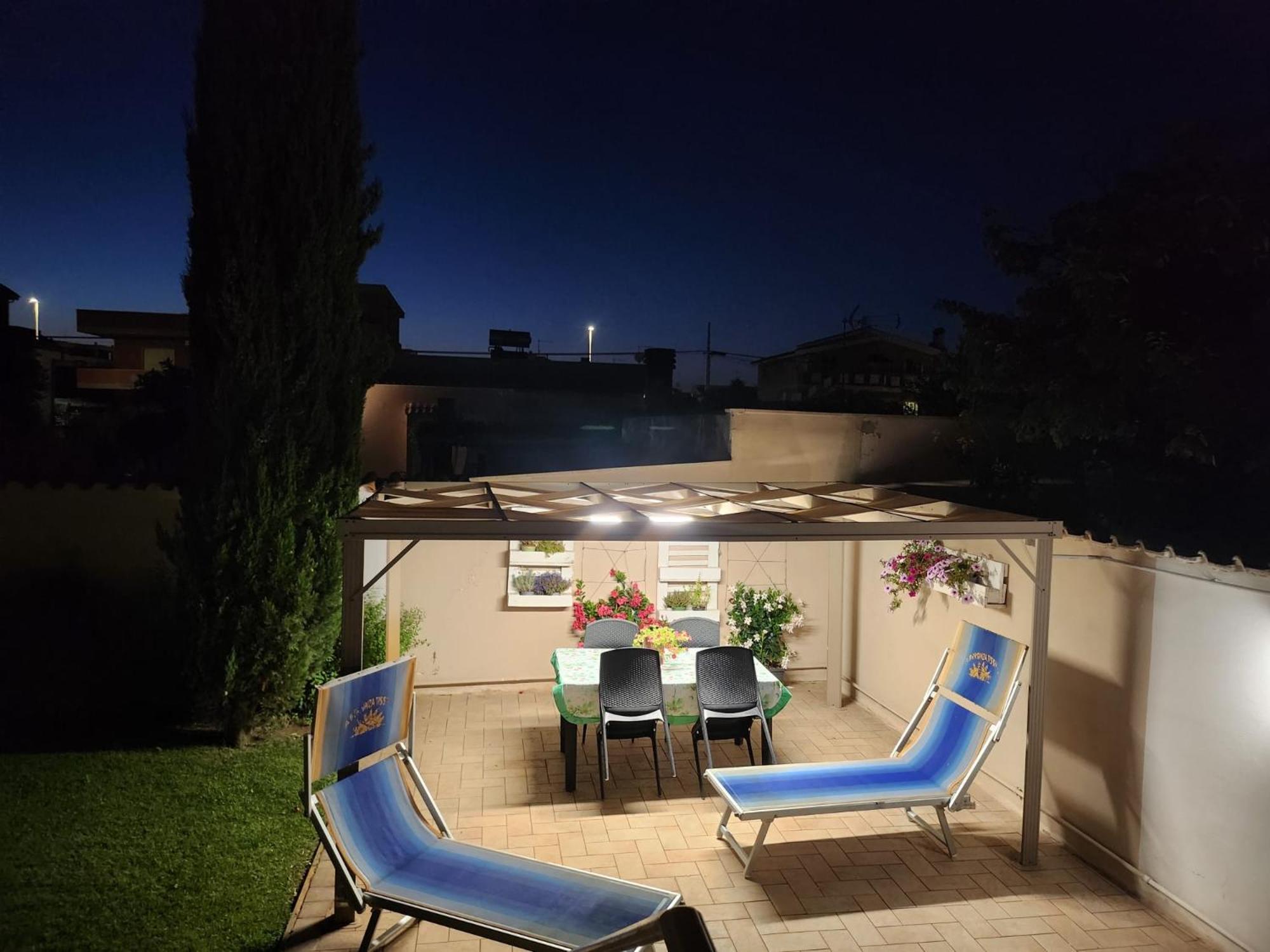 Emotions Bed & Breakfast Фиумичино Екстериор снимка