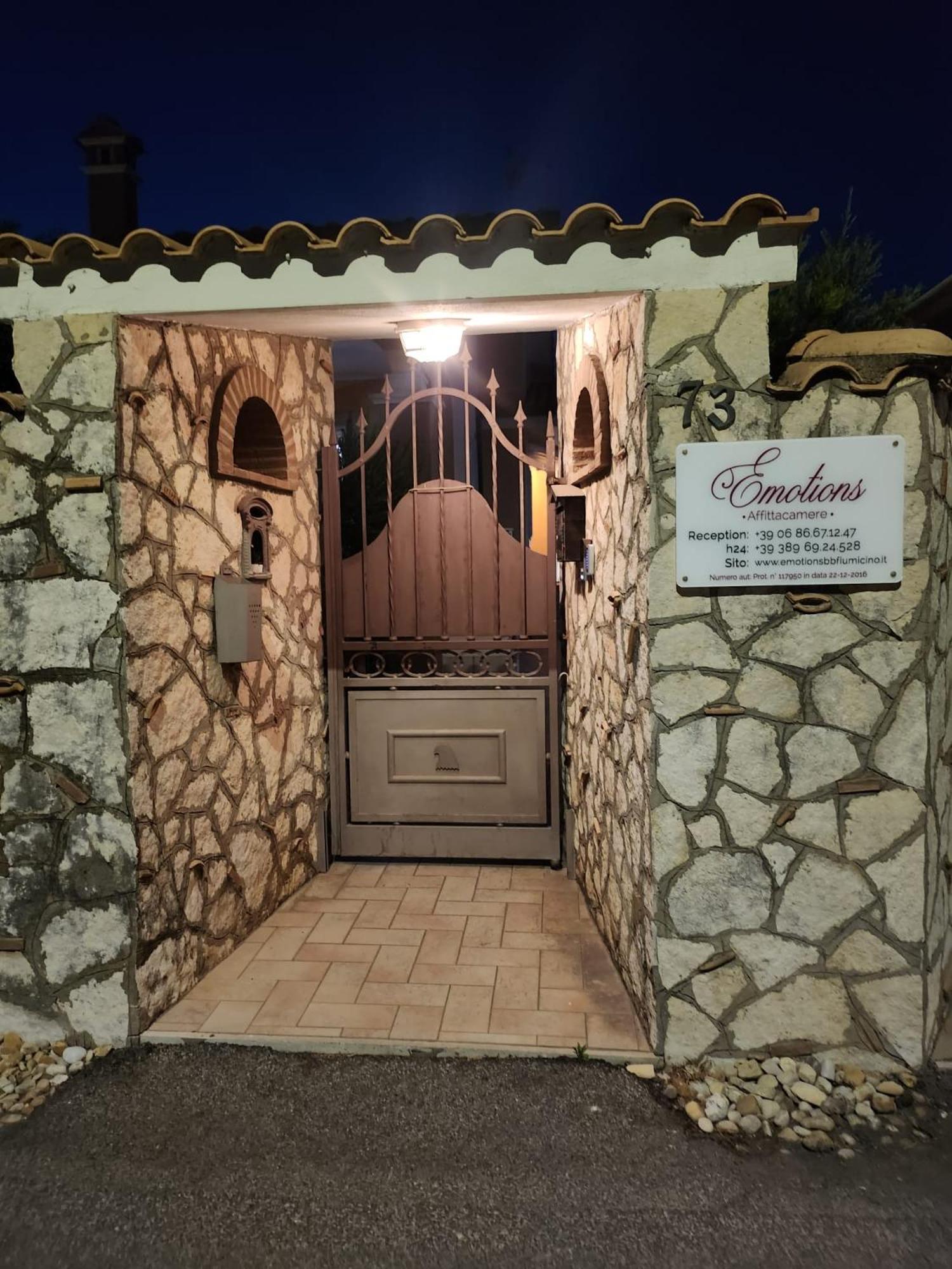 Emotions Bed & Breakfast Фиумичино Екстериор снимка