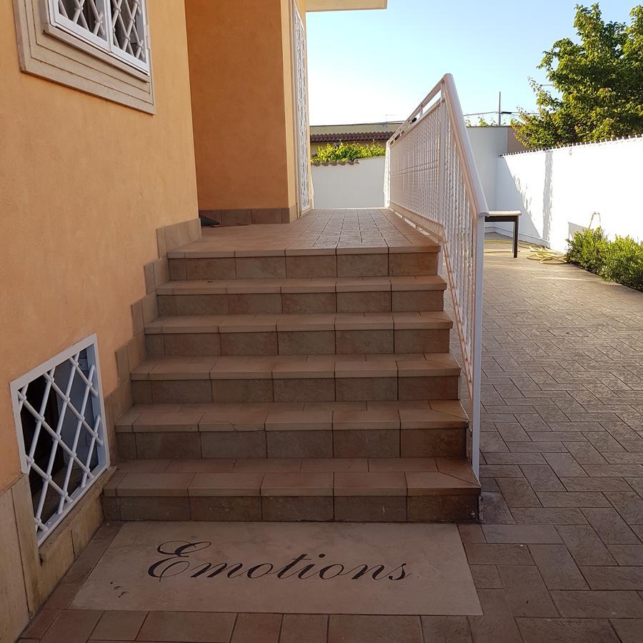 Emotions Bed & Breakfast Фиумичино Екстериор снимка